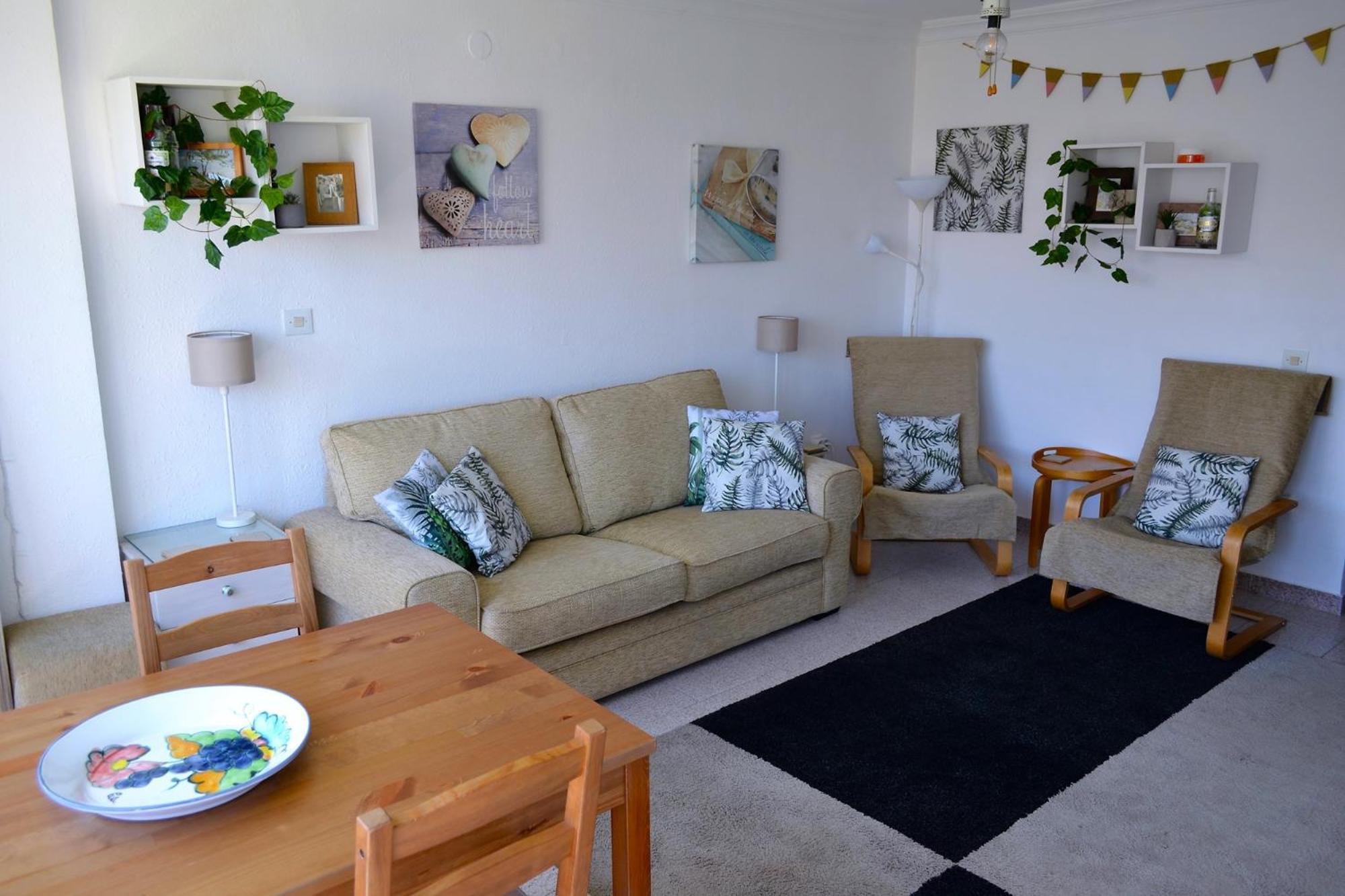 Spacious 1 Bedroom Apartment, Beach Front, Torrox Costa Eksteriør billede