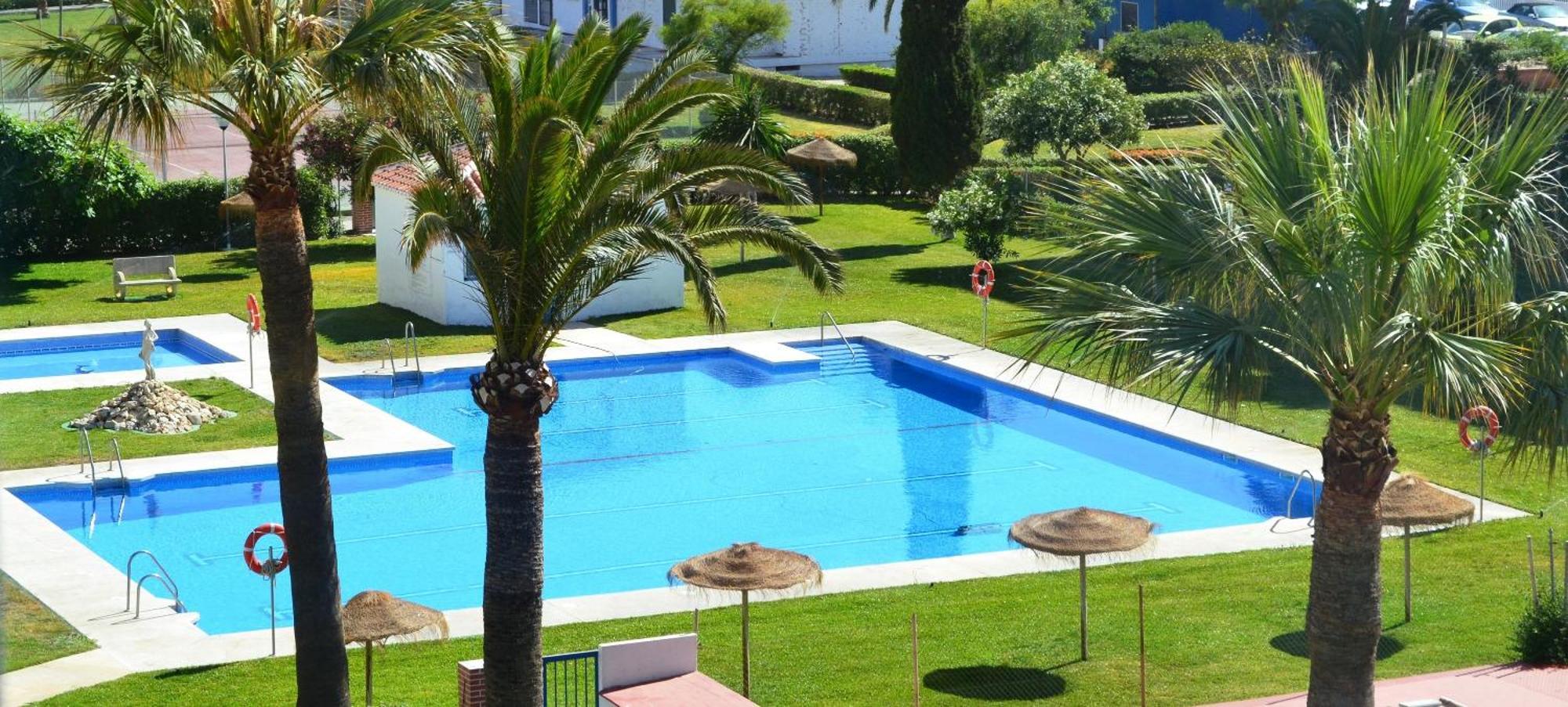 Spacious 1 Bedroom Apartment, Beach Front, Torrox Costa Eksteriør billede