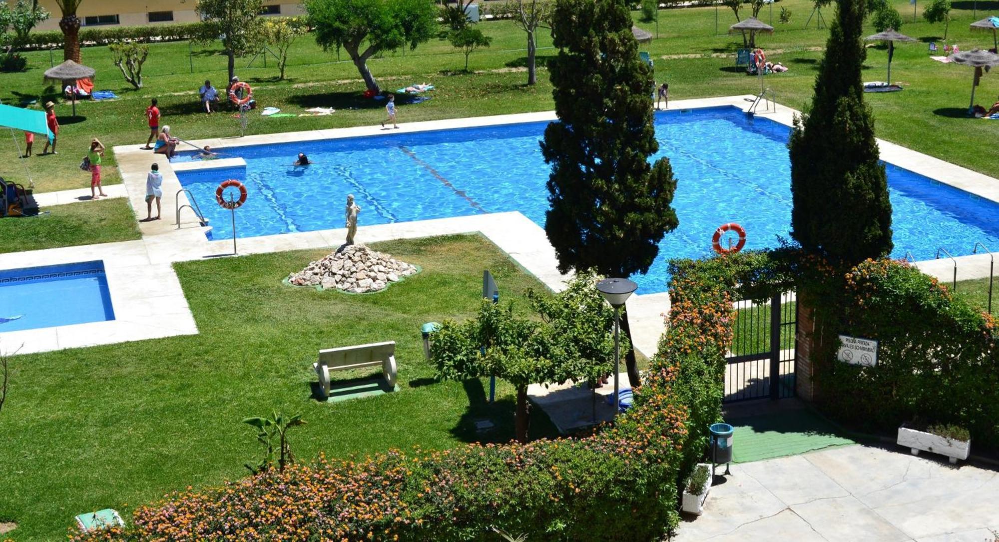Spacious 1 Bedroom Apartment, Beach Front, Torrox Costa Eksteriør billede